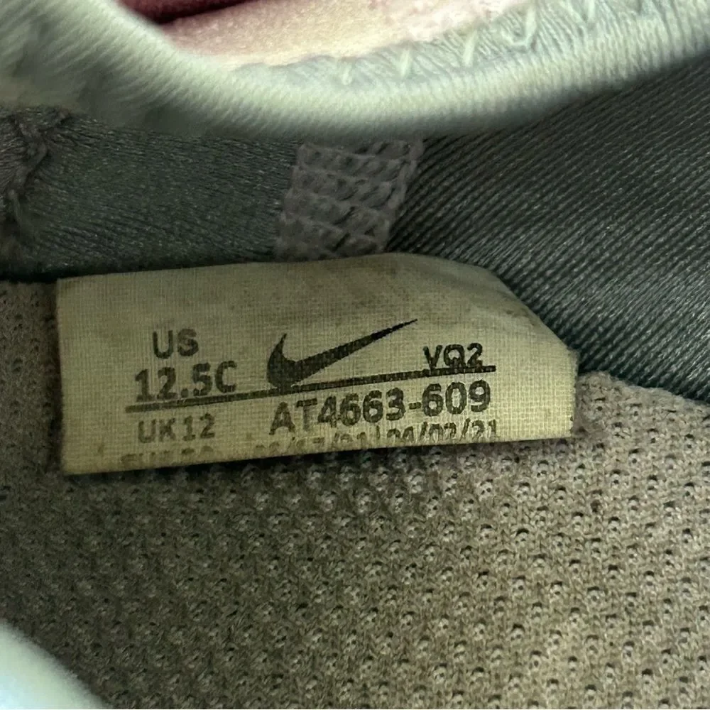 Nike flex runner shoes, girls 12.5C, pink & white, see pix for blemishes